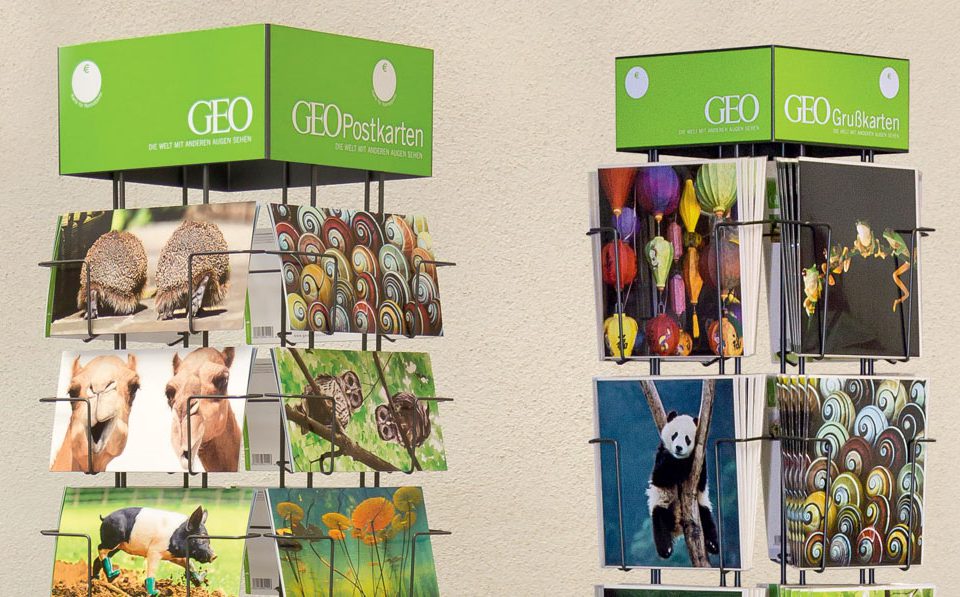 Beeindruckende GEO-Postkarten mit aktuellen Aufnahmen aus dem Tierreich, der Natur und vom Menschen, immer mit kurzer Definition des Motivs auf der Rückseite – als Geburtstags- Dankes- oder Urlaubskarte oder zum Sammeln.